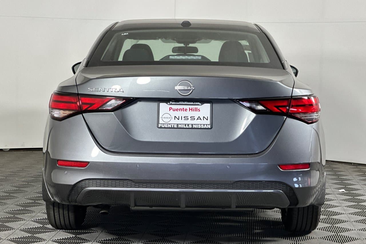 2025 Nissan Sentra SV 4