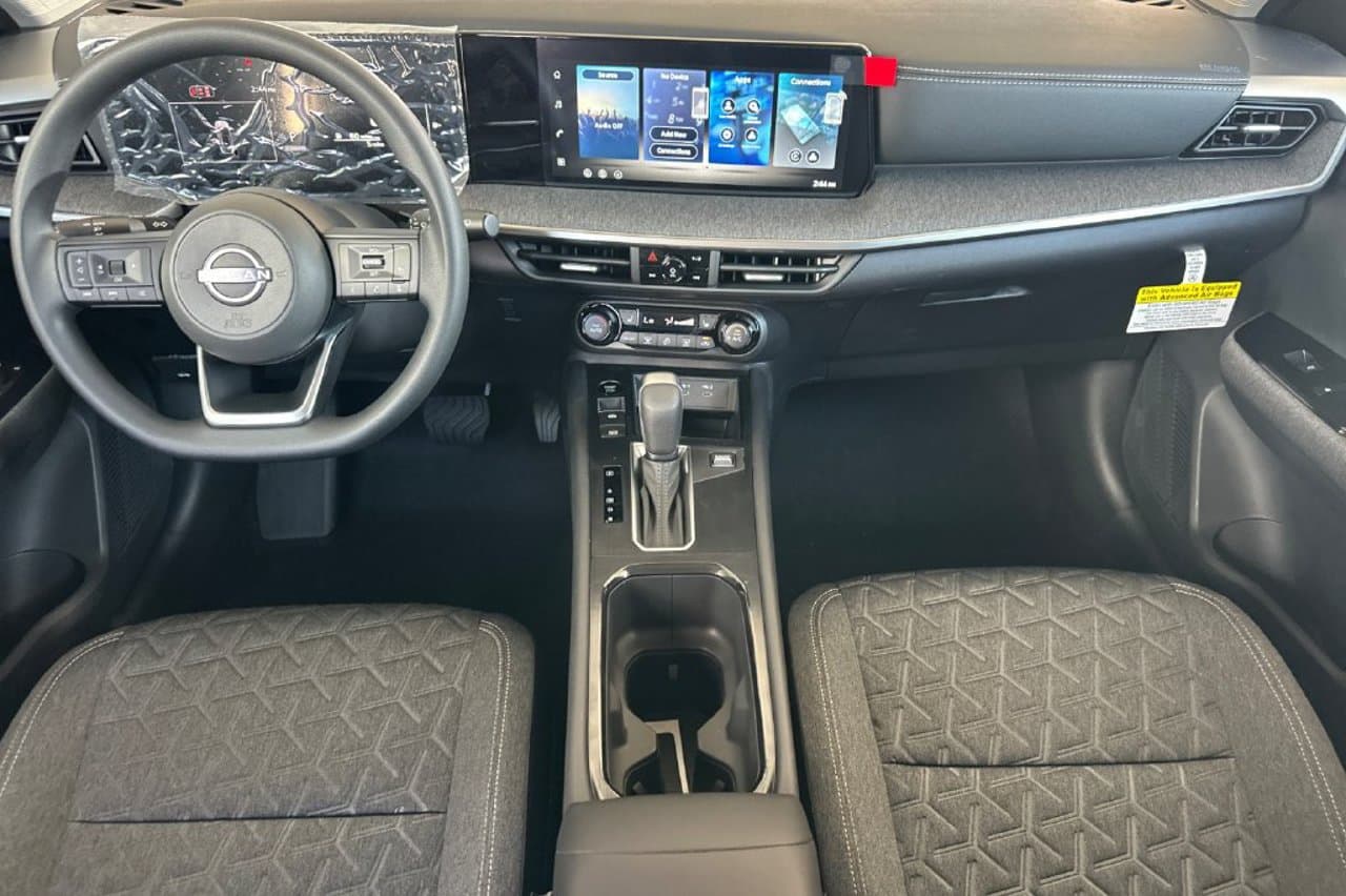 2027 Nissan Kicks SV 10