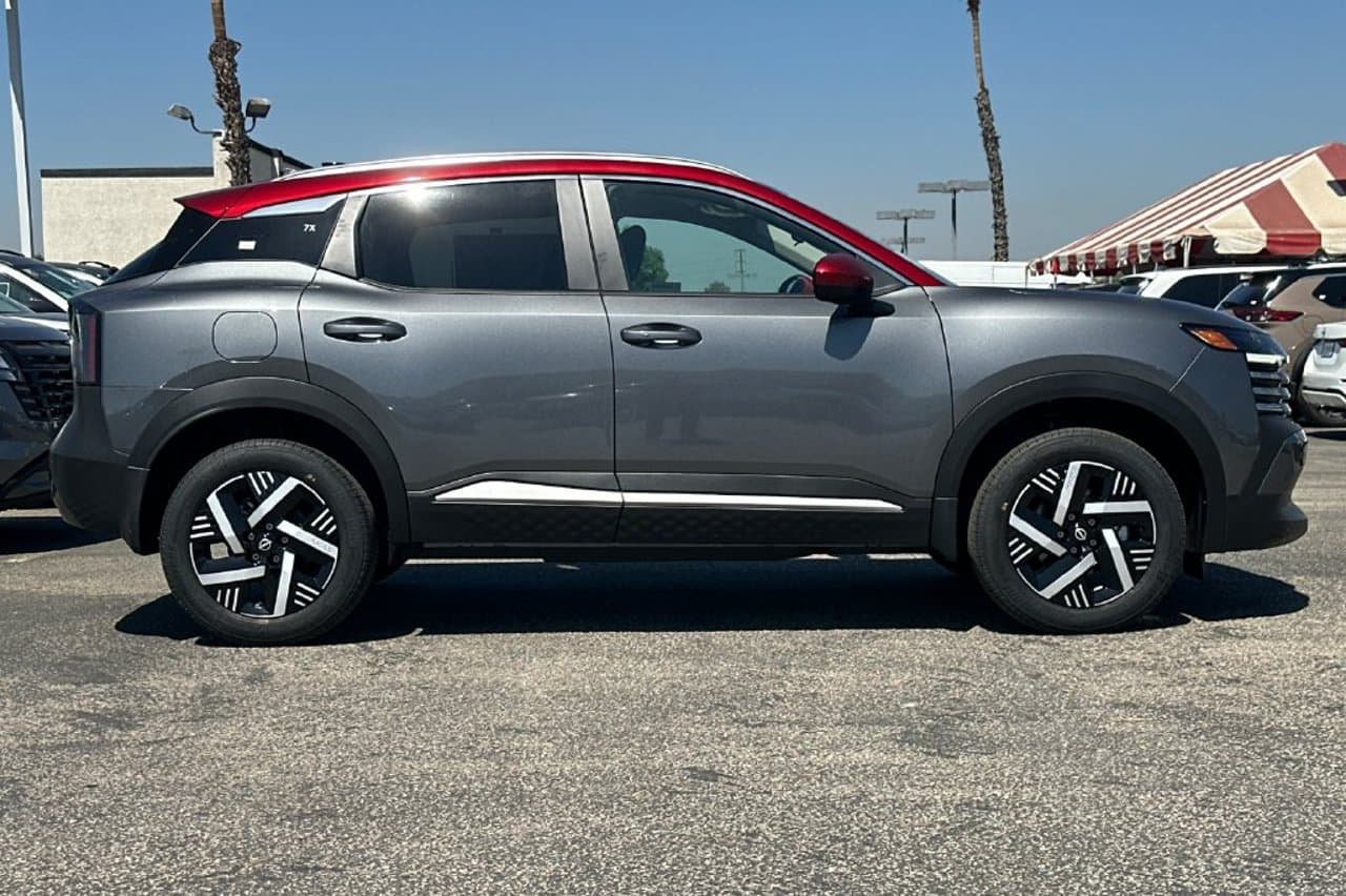 2026 Nissan Kicks SV 2