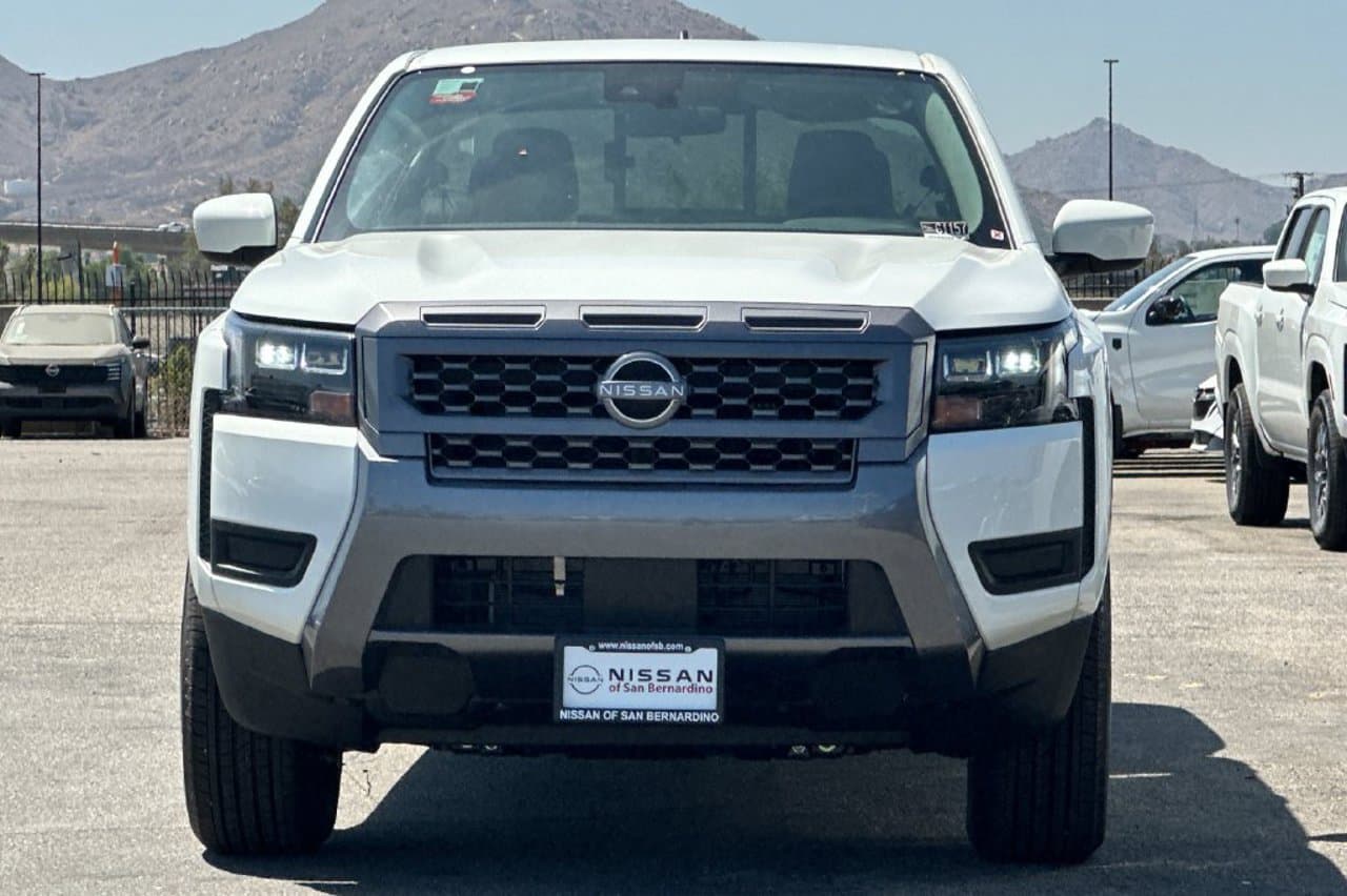 2026 Nissan Frontier SV 6