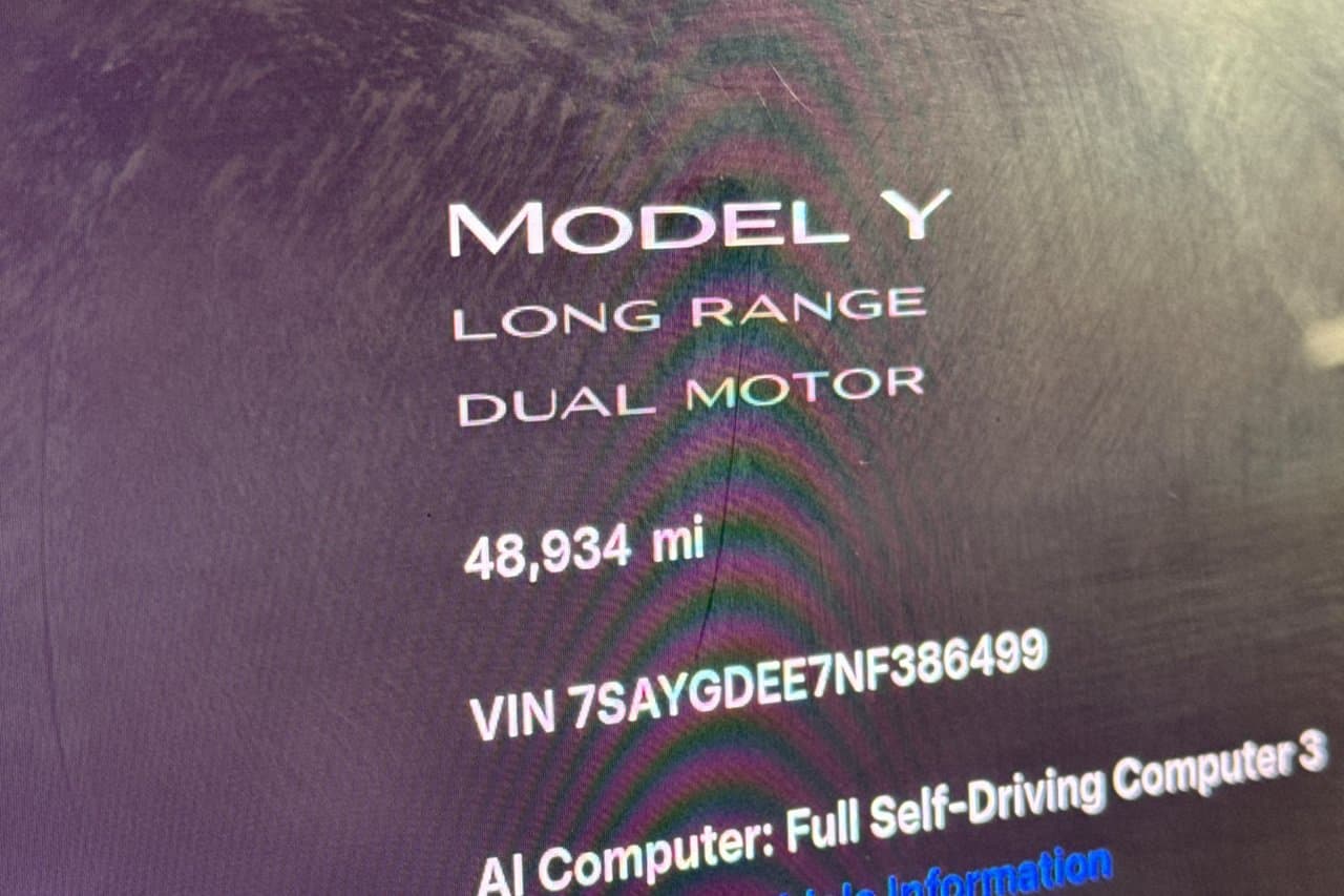 2022 Tesla Model Y Long Range 23