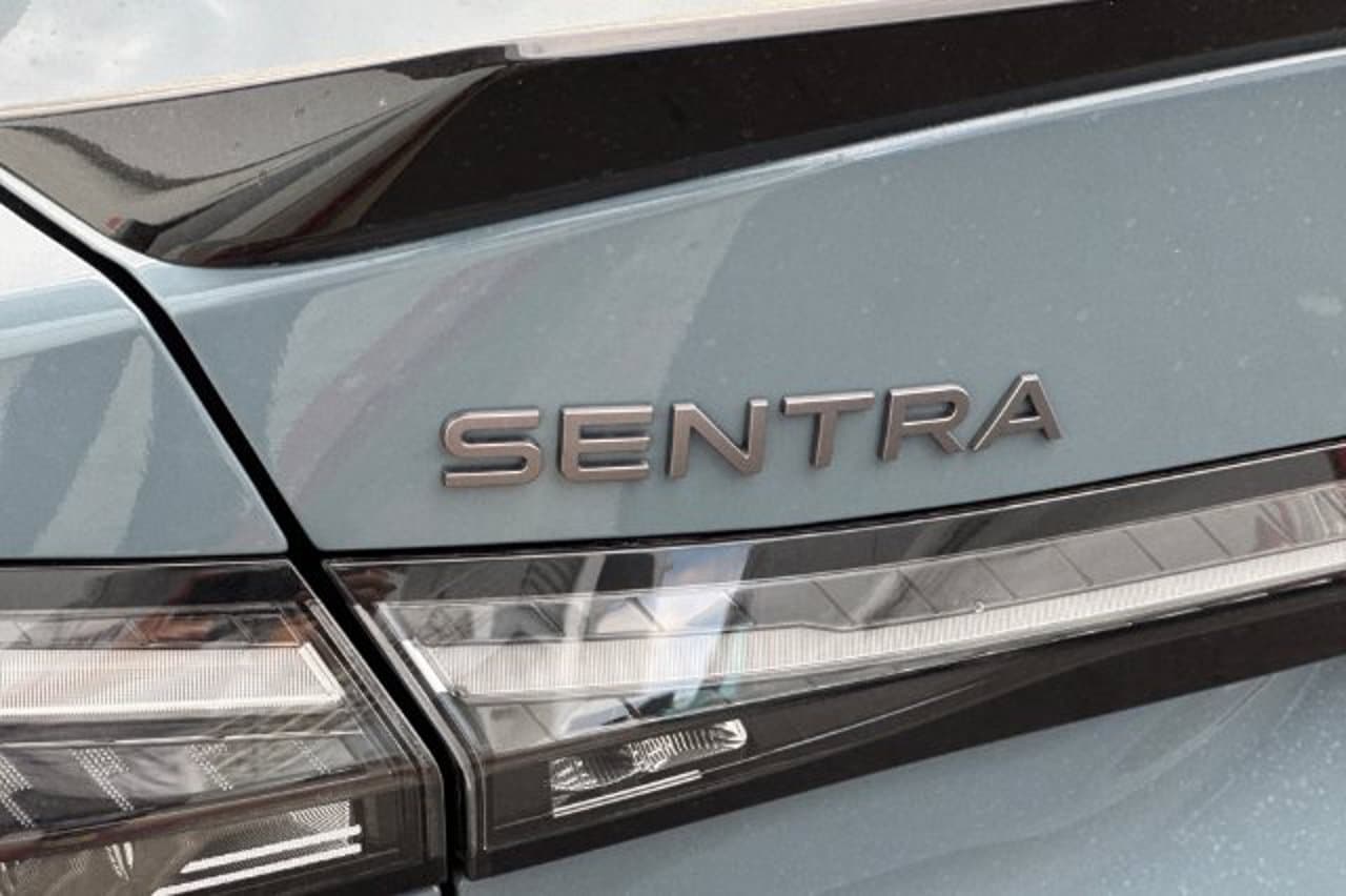 2027 Nissan Sentra SR 22