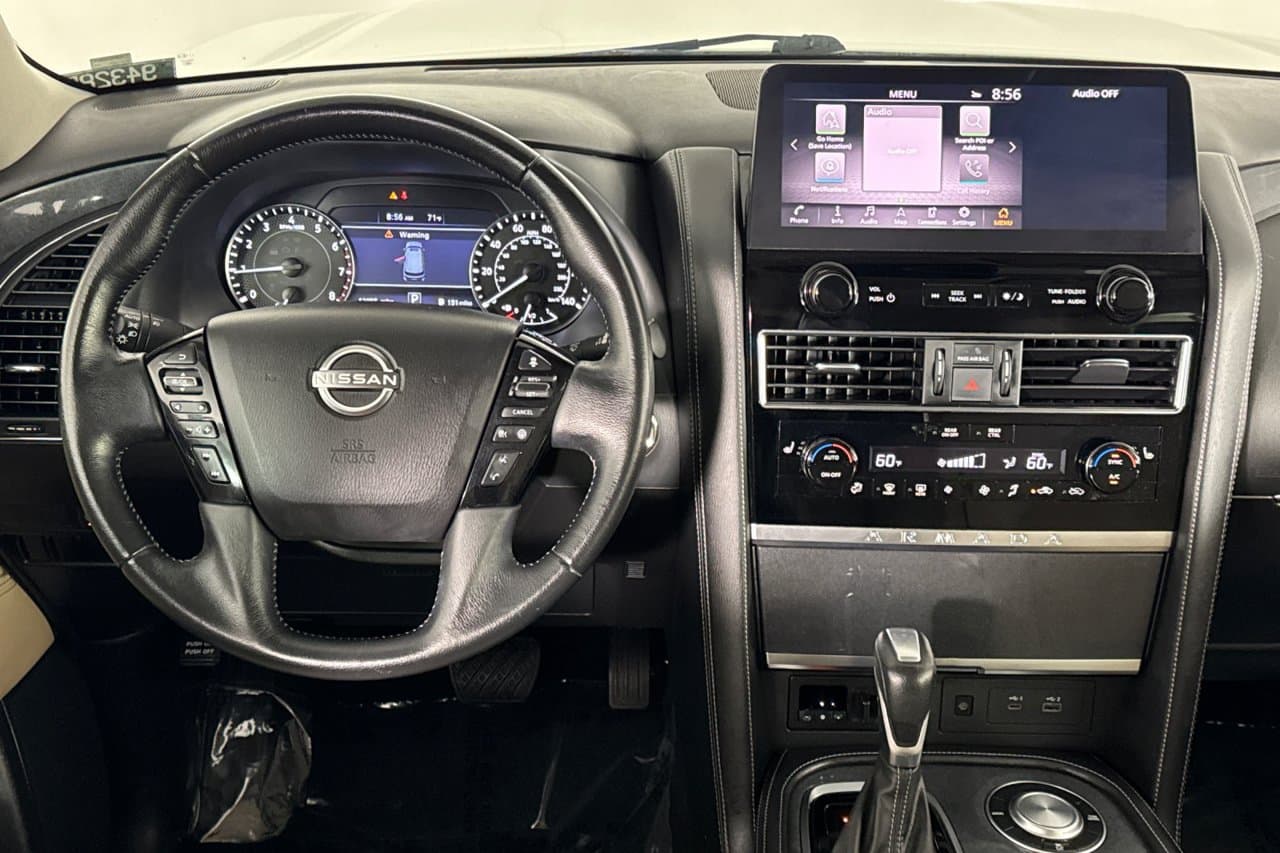 2024 Nissan Armada SV 11