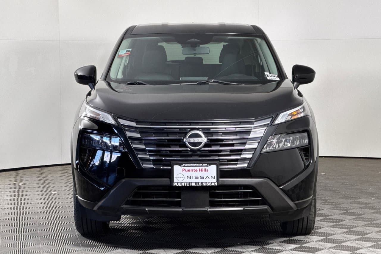 2024 Nissan Rogue SV 6