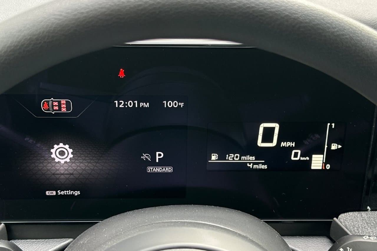 2027 Nissan Kicks S 21