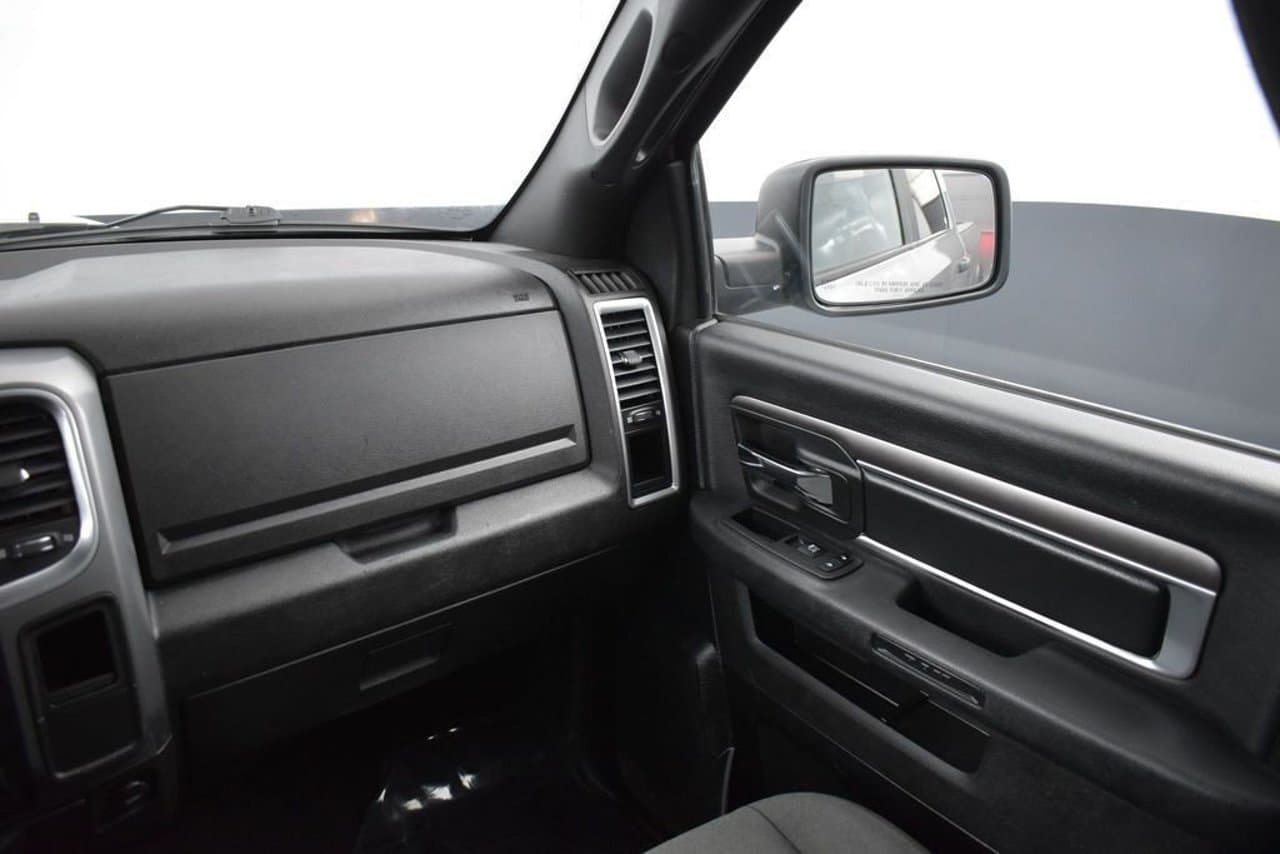 2024 Ram 1500 Classic Warlock 14