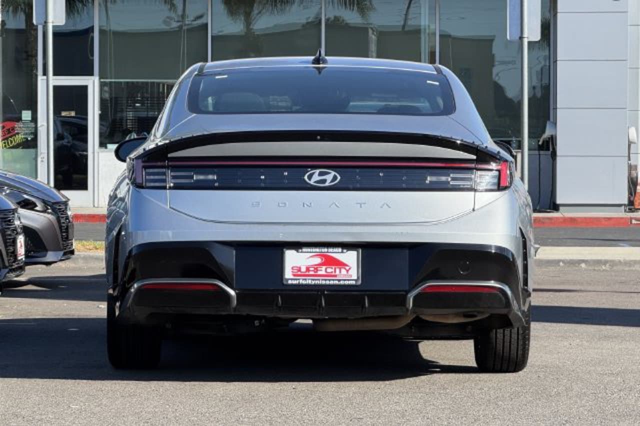 2025 Hyundai Sonata SEL 5