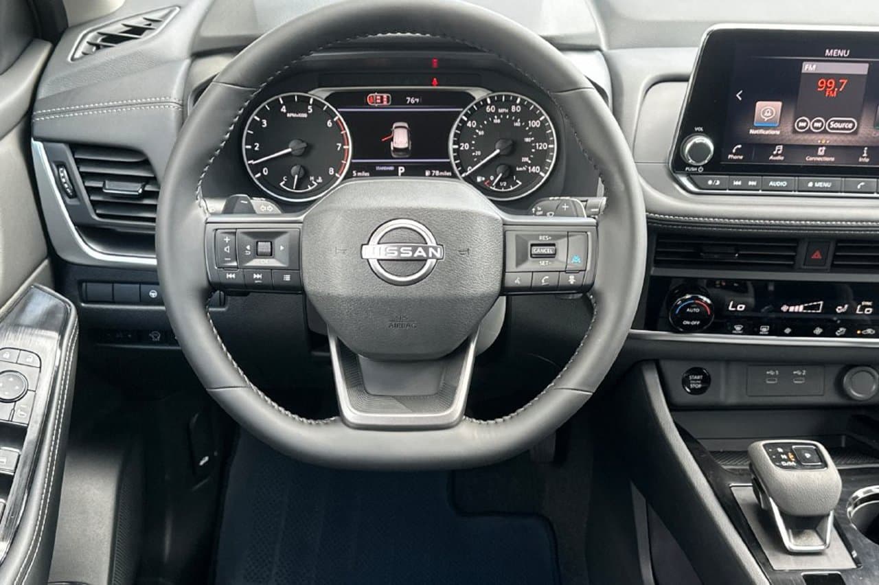 2026 Nissan Rogue SV 12