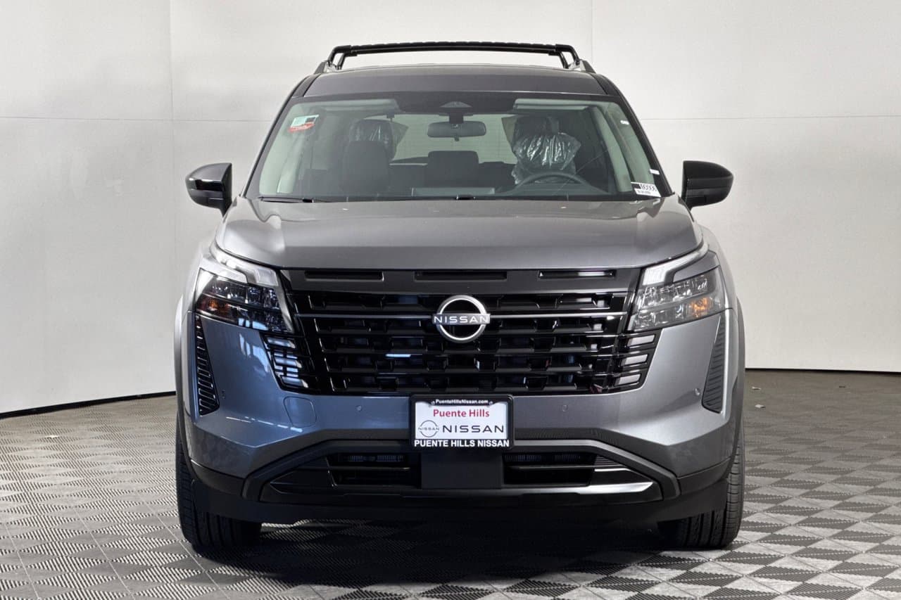 2026 Nissan Pathfinder SV 6