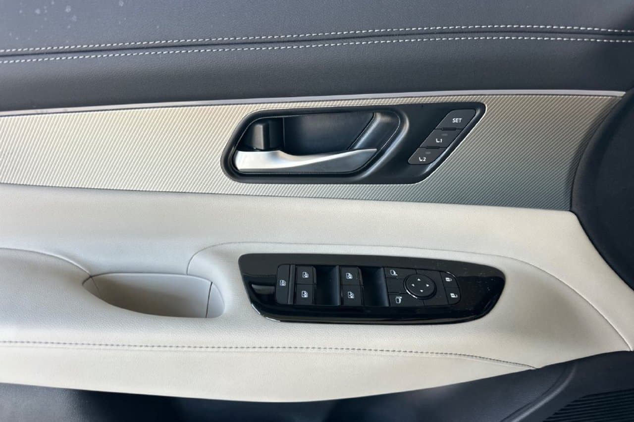 2026 Nissan Murano SL 8