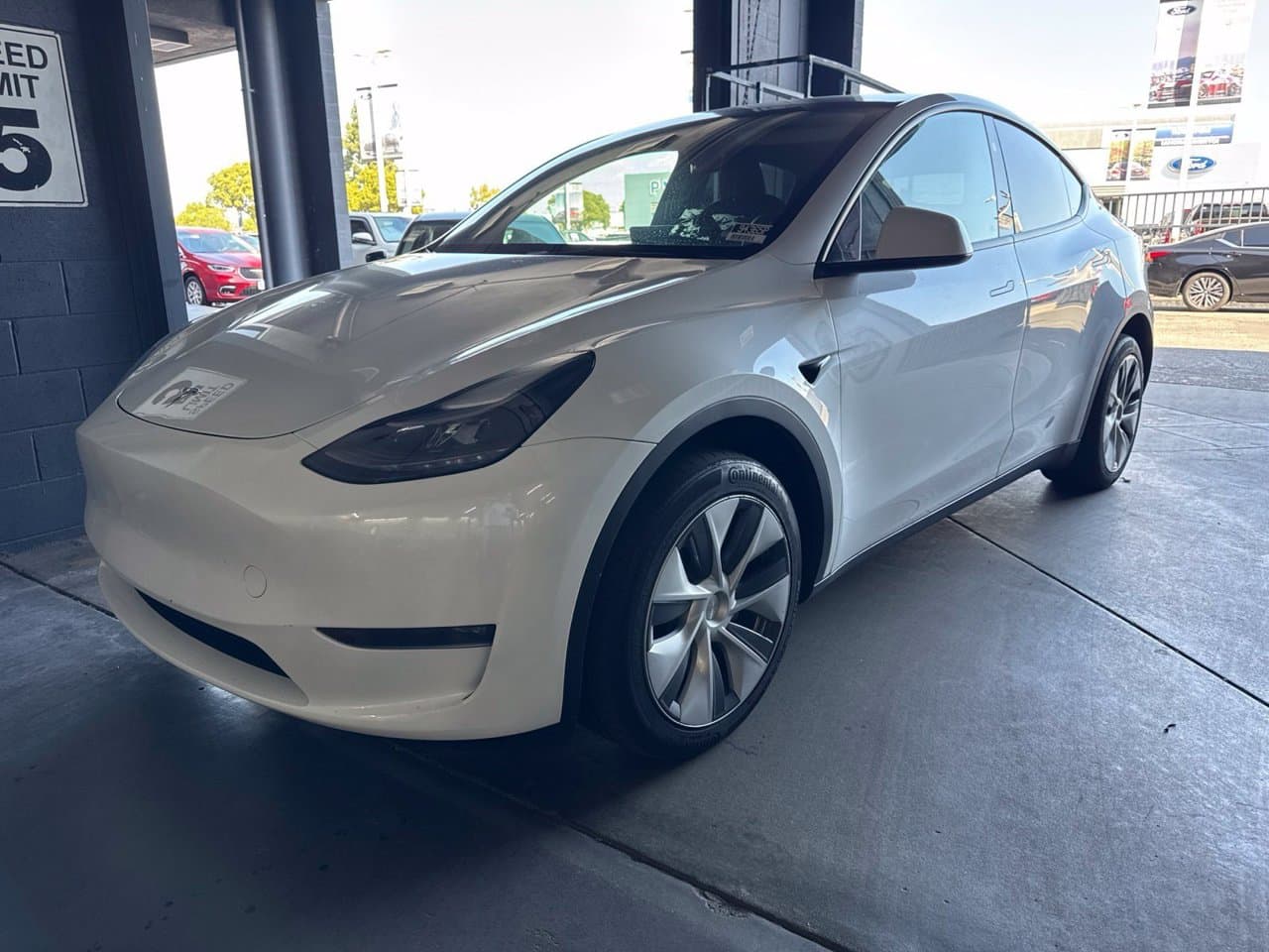 2024 Tesla Model Y Long Range 2