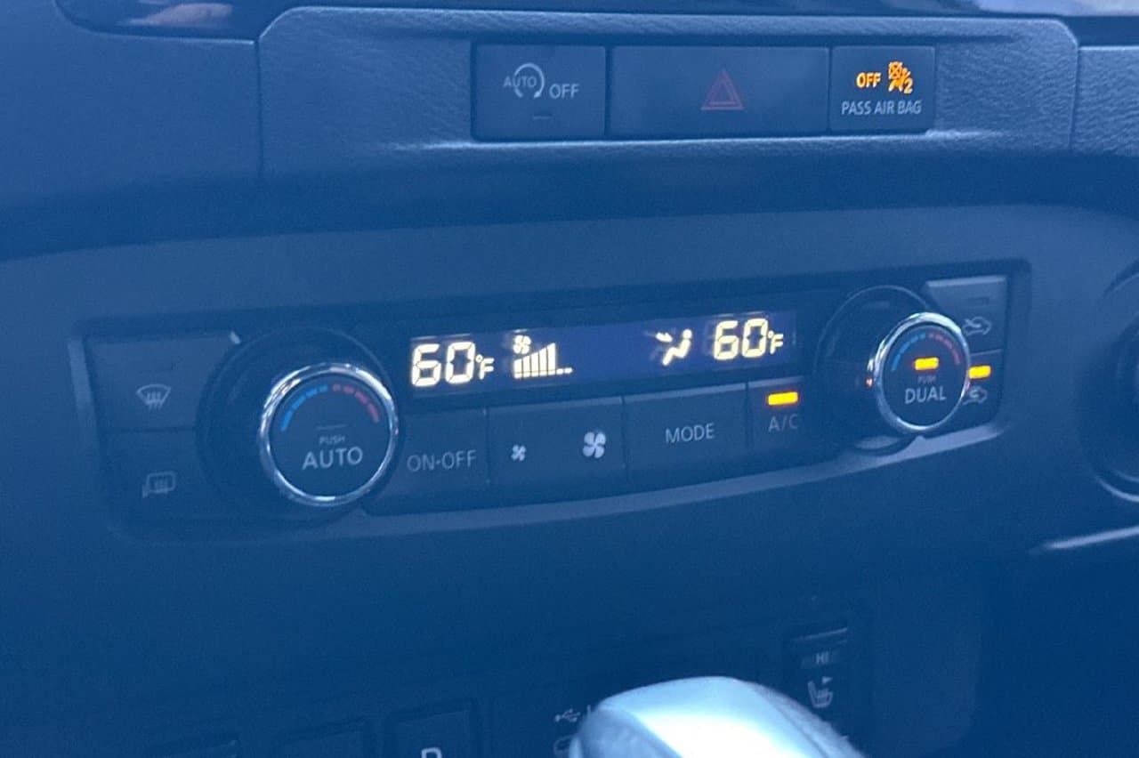 2023 Nissan Frontier PRO-4X 16