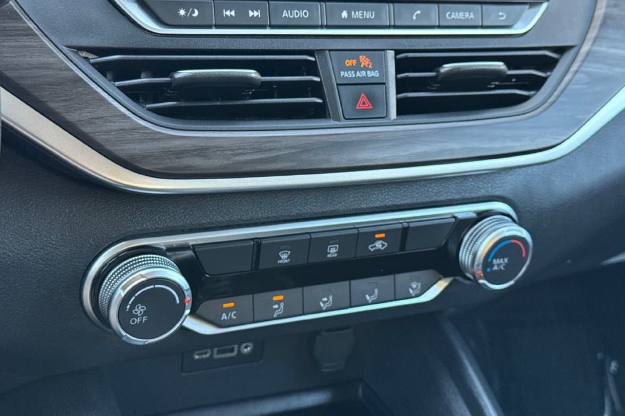 2025 Nissan Altima SV 16