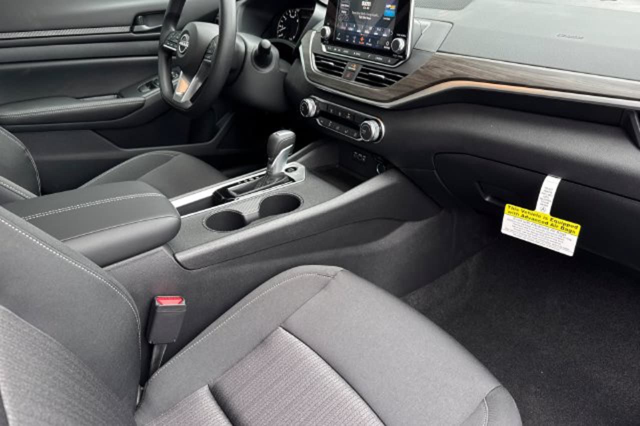 2026 Nissan Altima SV 12
