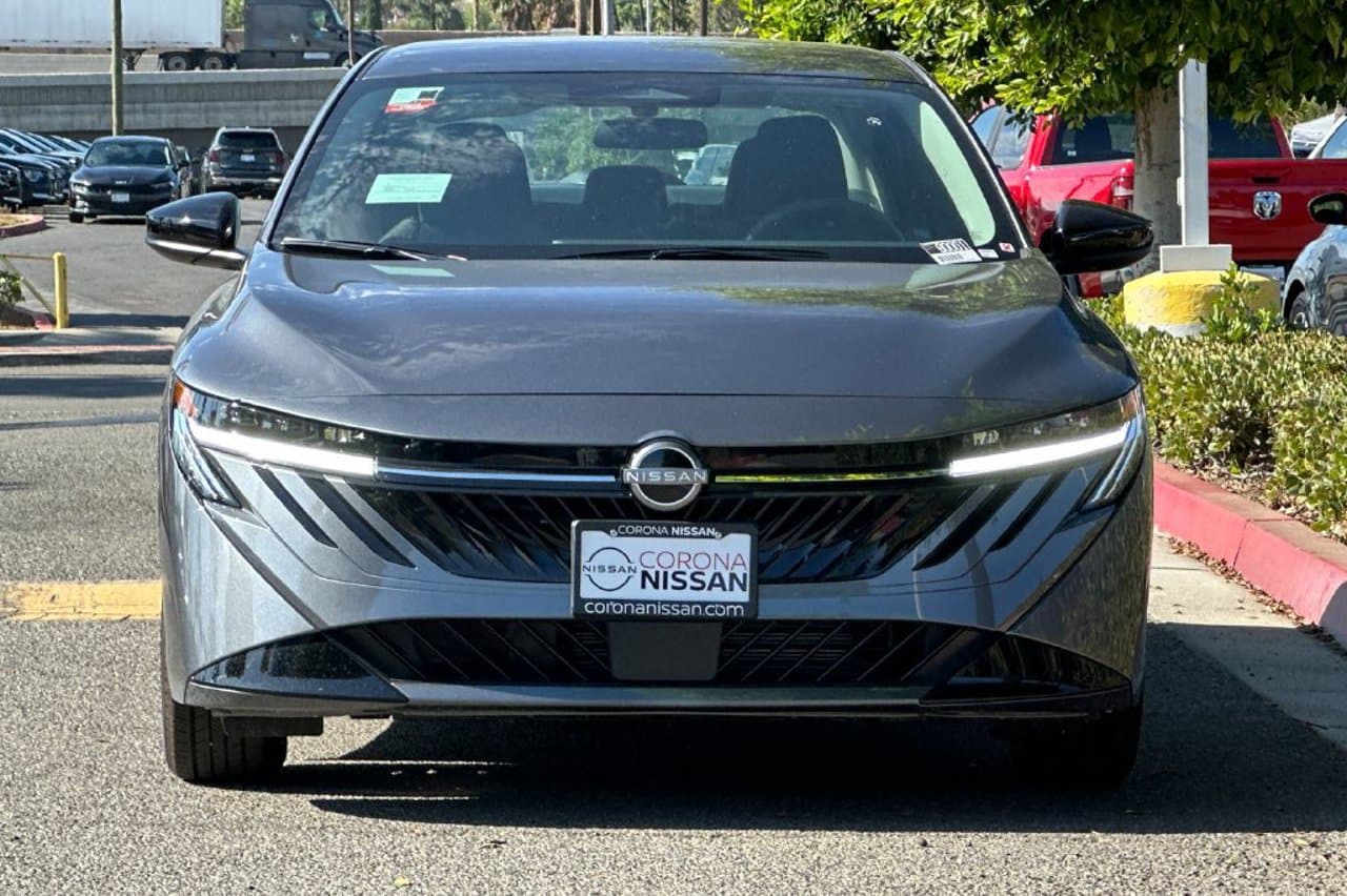 2027 Nissan Sentra SV 7