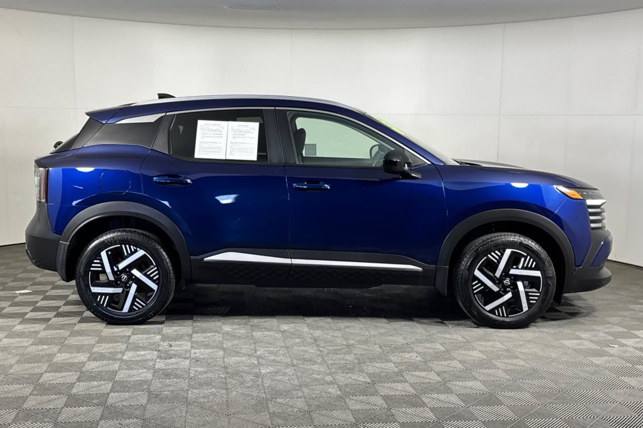 2026 Nissan Kicks SV 2