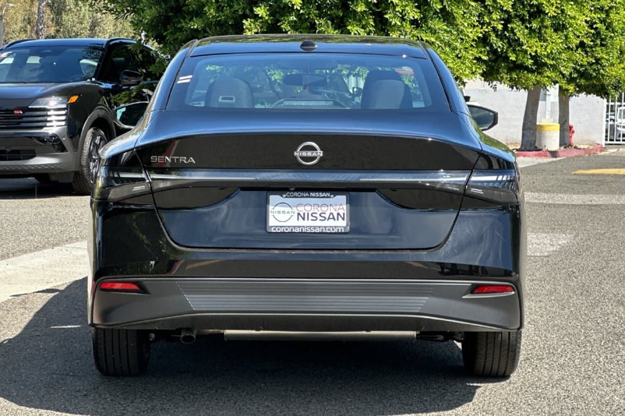 2027 Nissan Sentra SV 5