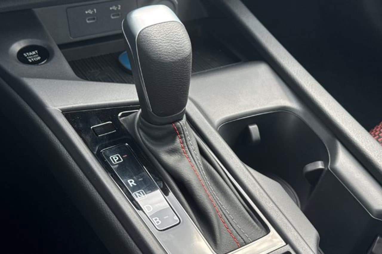 2027 Nissan Sentra SR 17