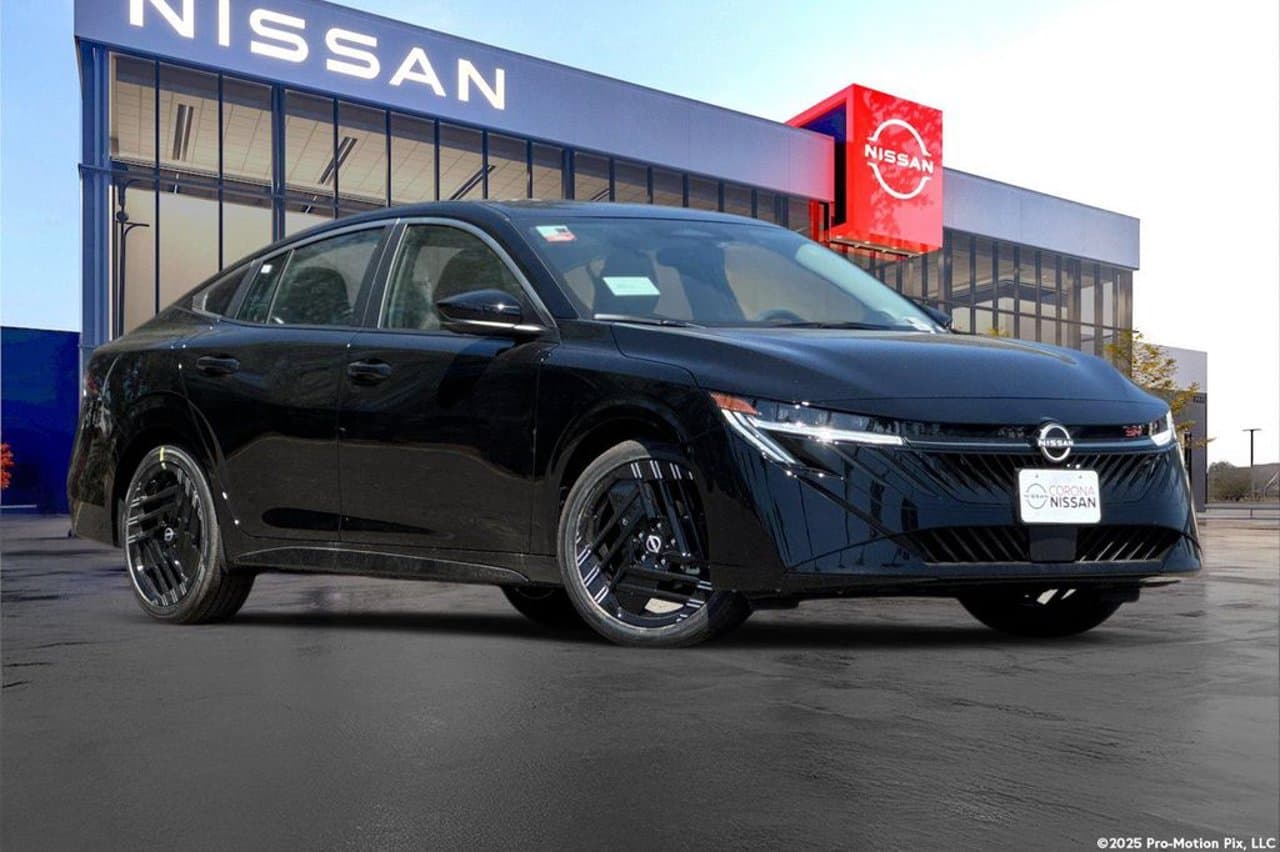 2027 Nissan Sentra SR 2