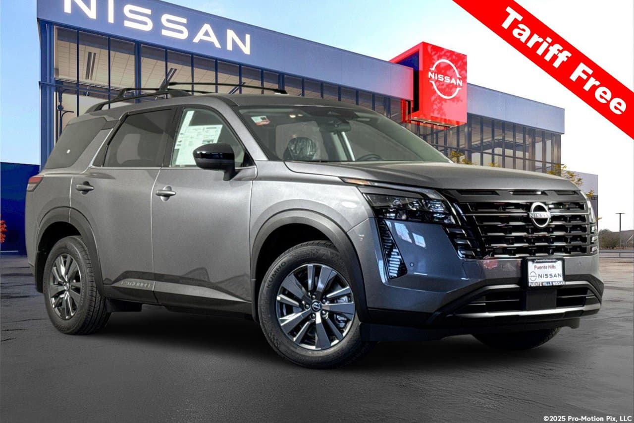 2026 Nissan Pathfinder SV 1