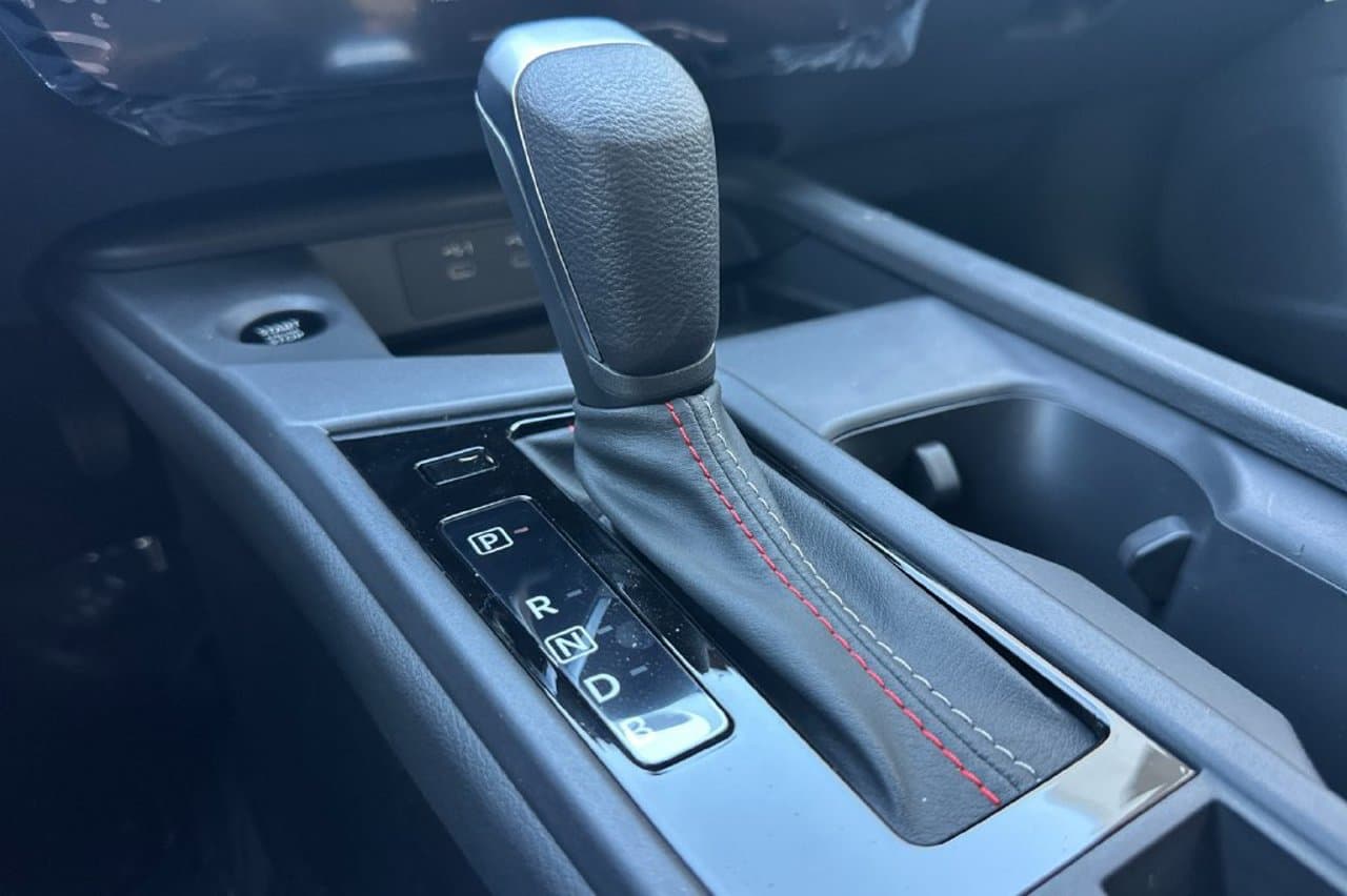 2027 Nissan Sentra SR 17