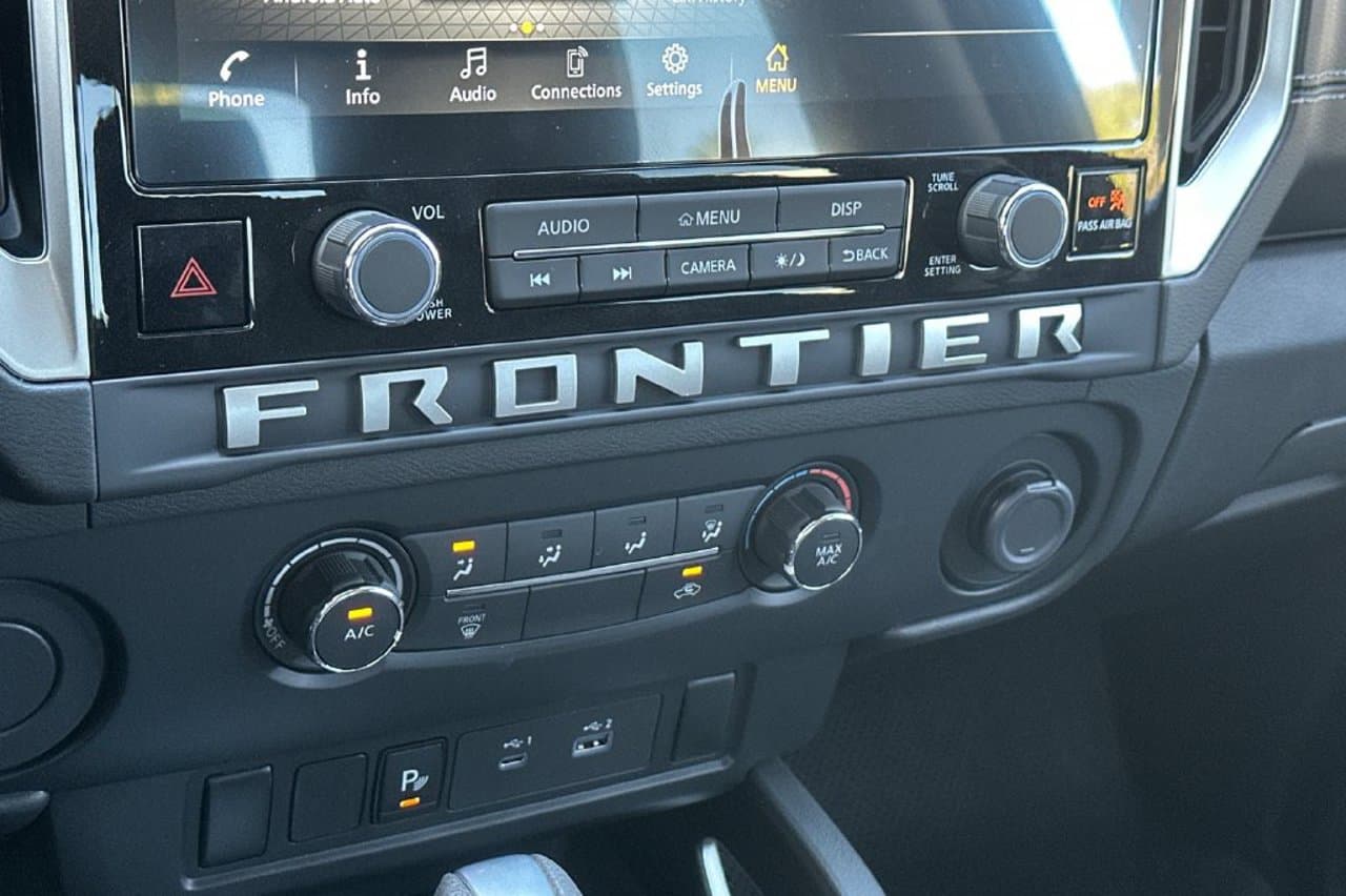 2027 Nissan Frontier SV 16