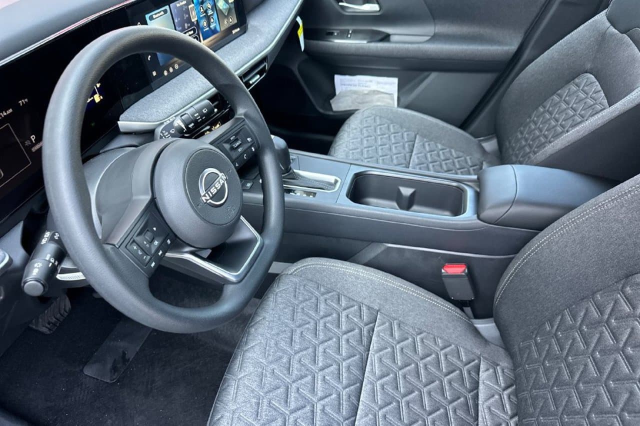 2026 Nissan Kicks SV 7