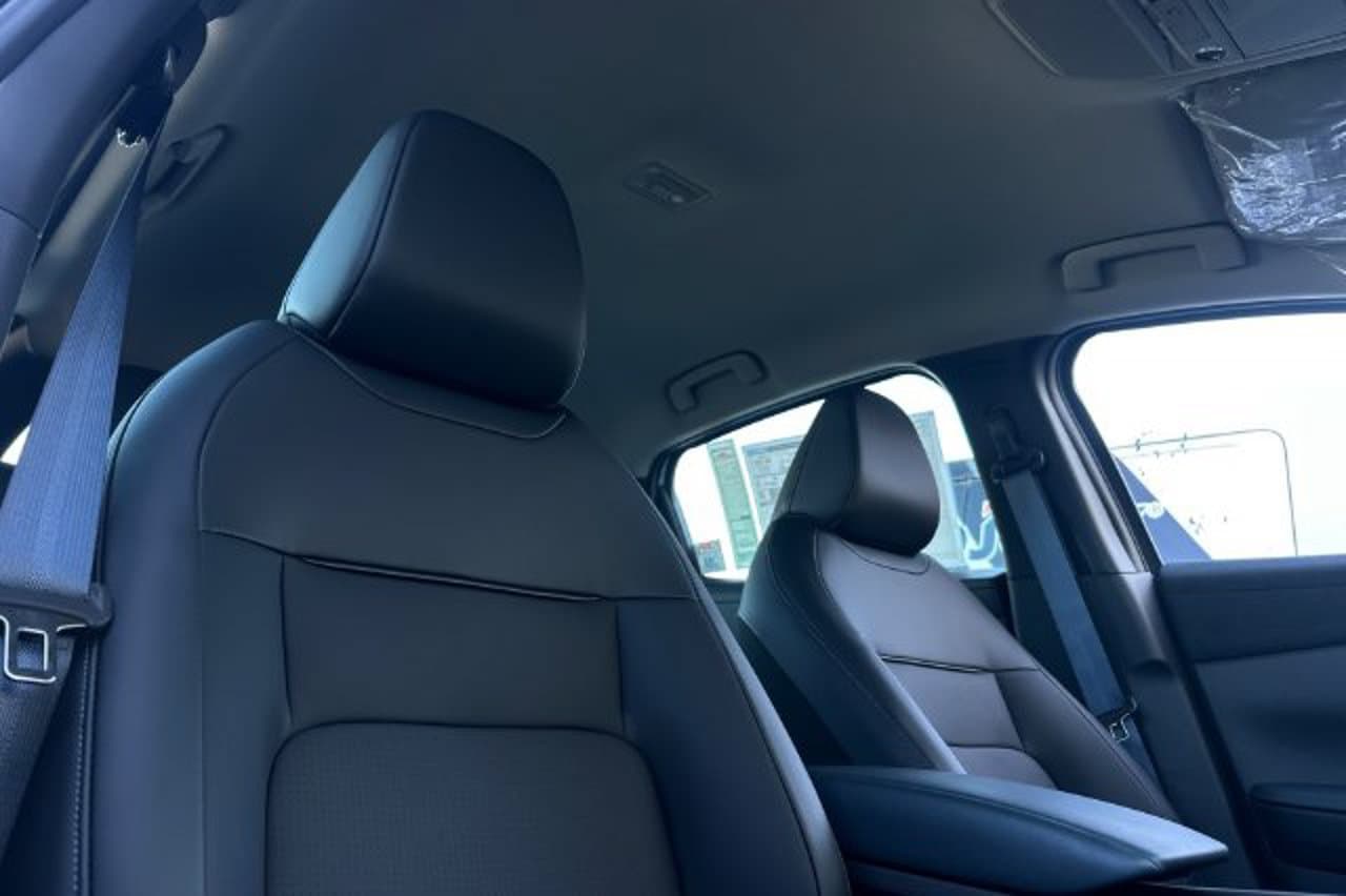 2026 Nissan LEAF SV+ 14