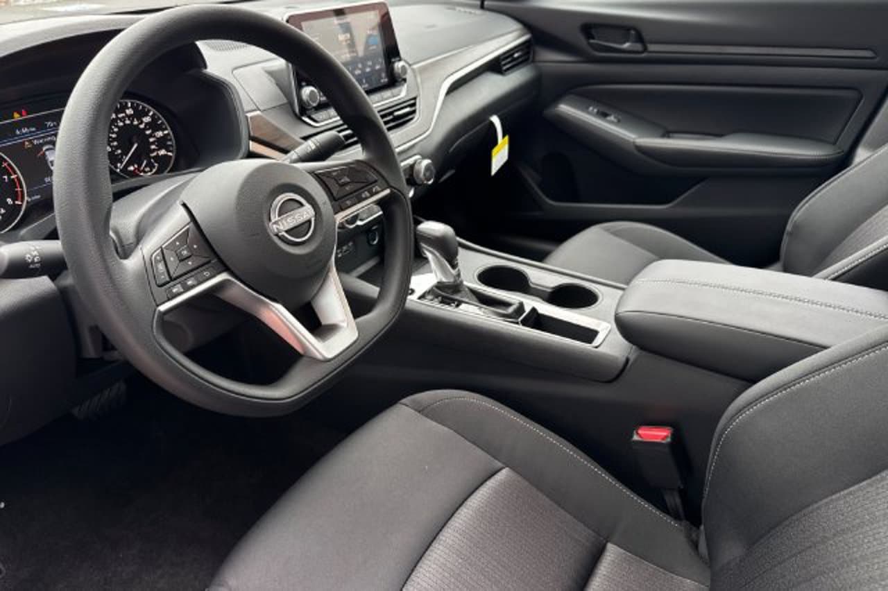 2026 Nissan Altima SV 7