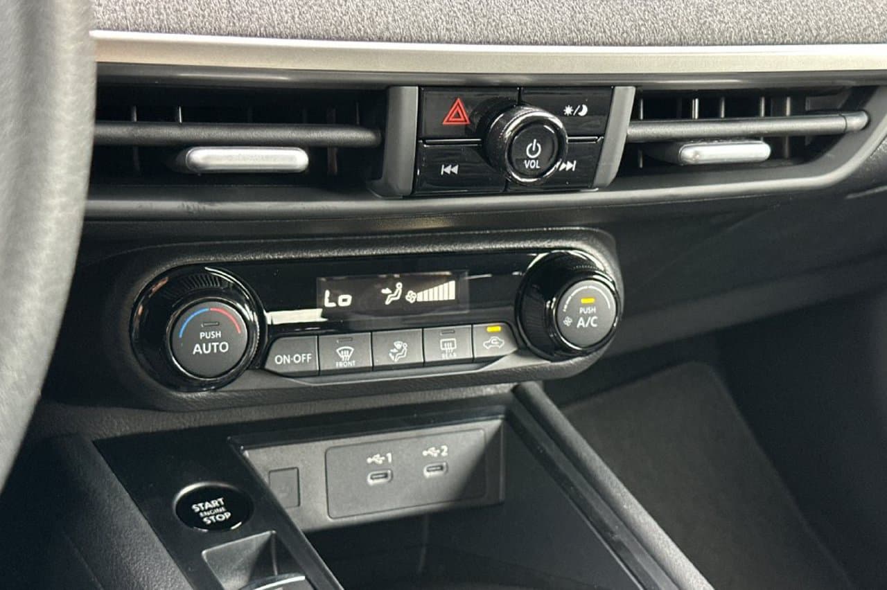 2027 Nissan Kicks SV 17