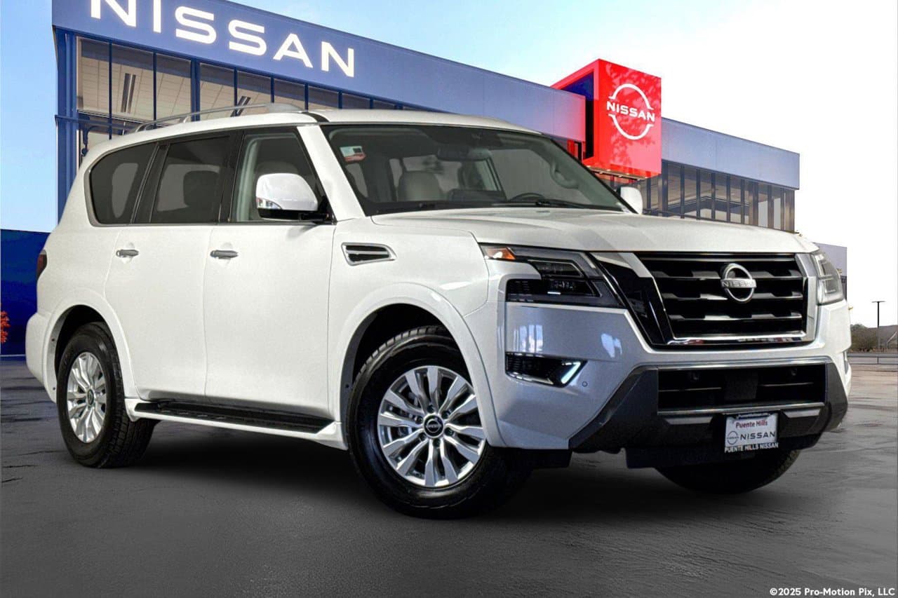 2024 Nissan Armada SV 1