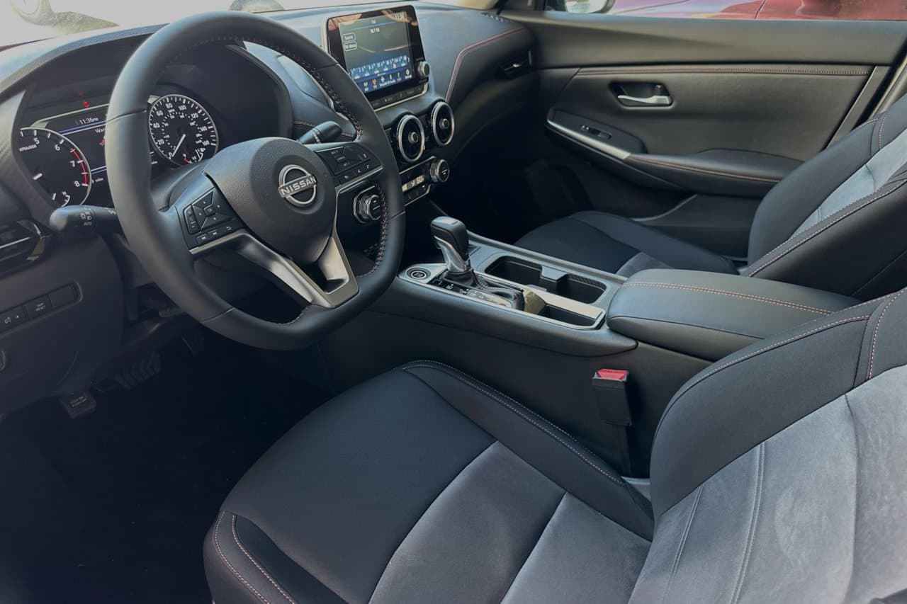 2025 Nissan Sentra SR 7