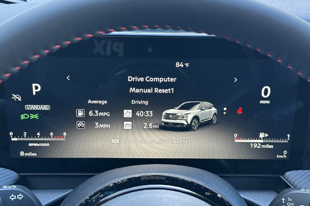 2026 Nissan Kicks SR 21