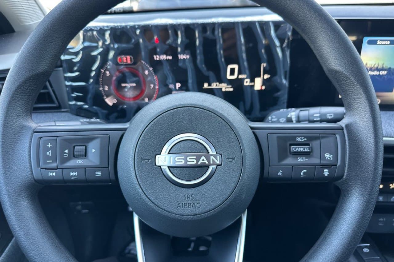 2027 Nissan Kicks SV 21