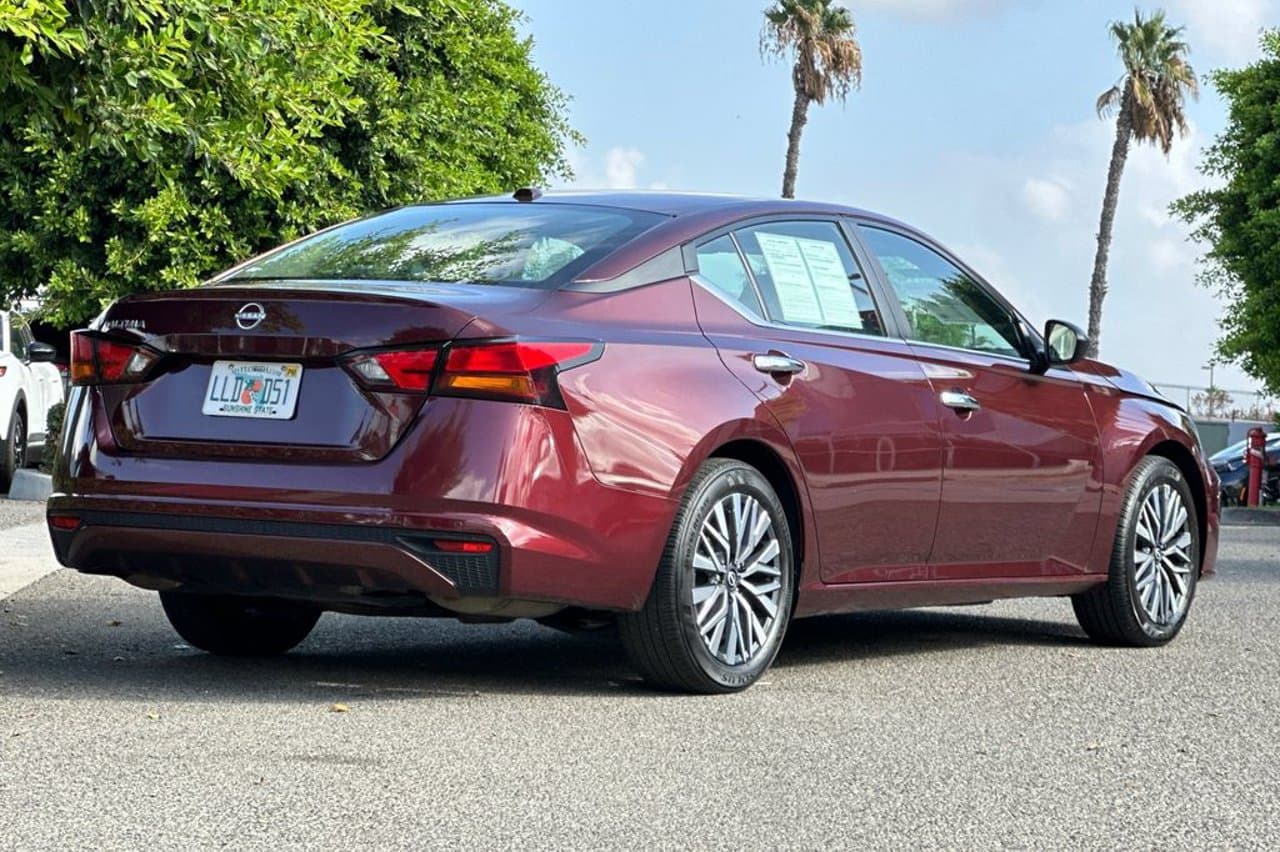 2025 Nissan Altima SV 4