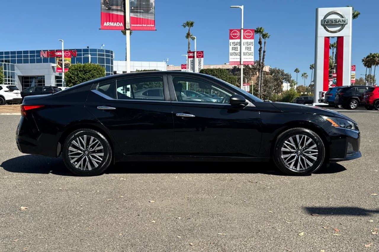 2025 Nissan Altima SV 3