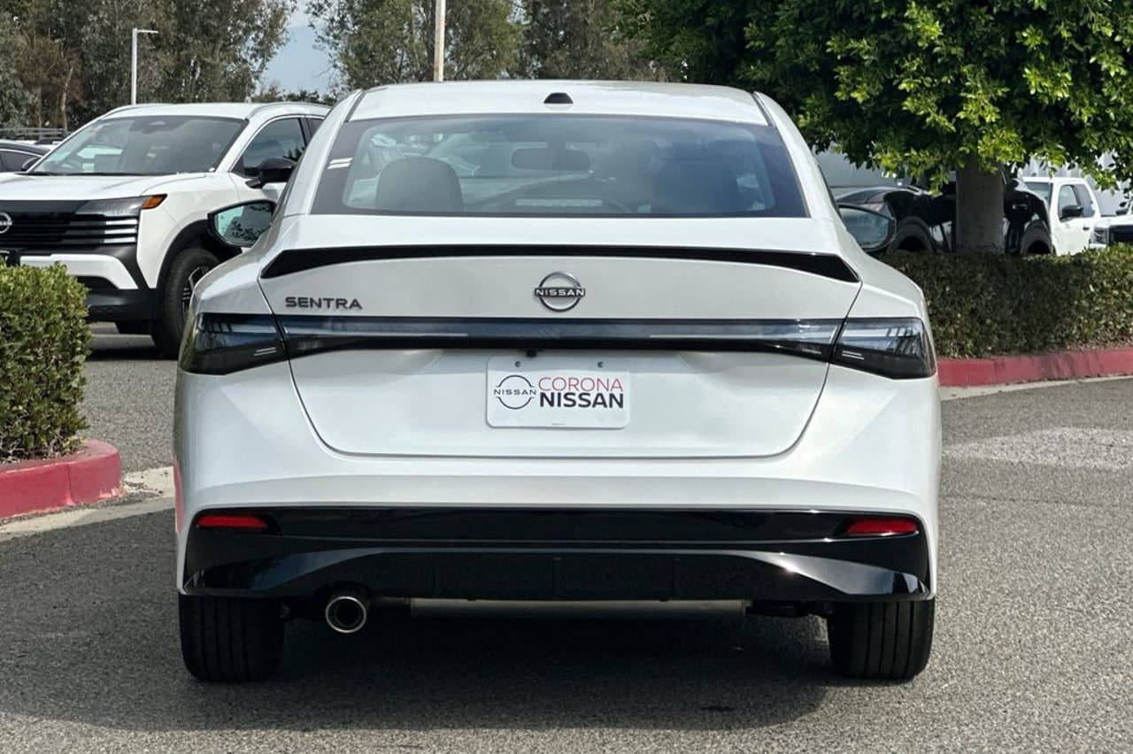 2027 Nissan Sentra SR 5