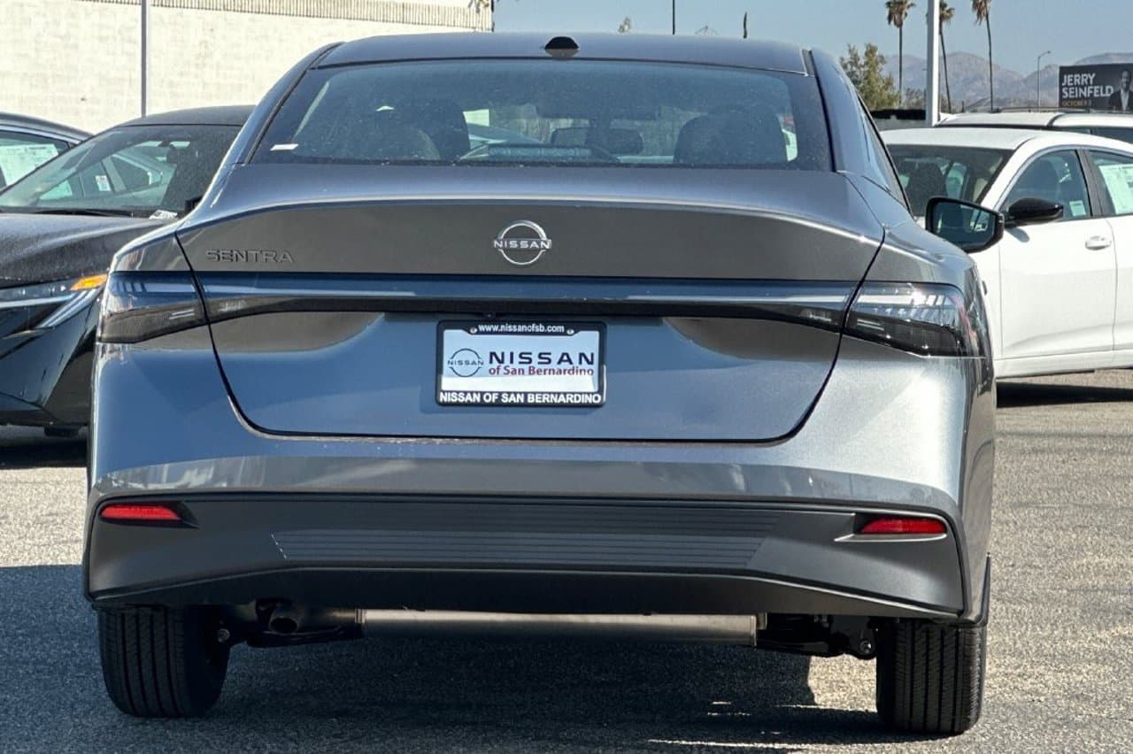 2027 Nissan Sentra S 4