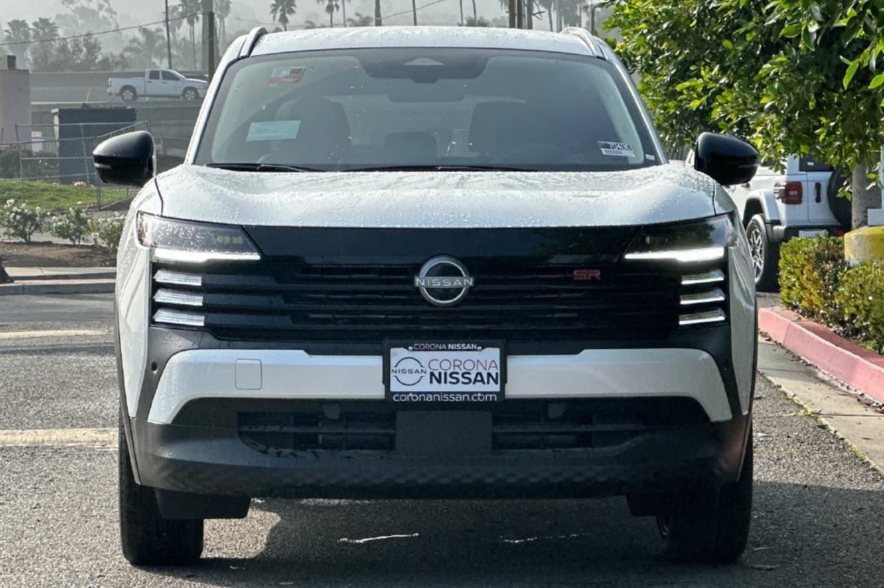 2026 Nissan Kicks SR 7