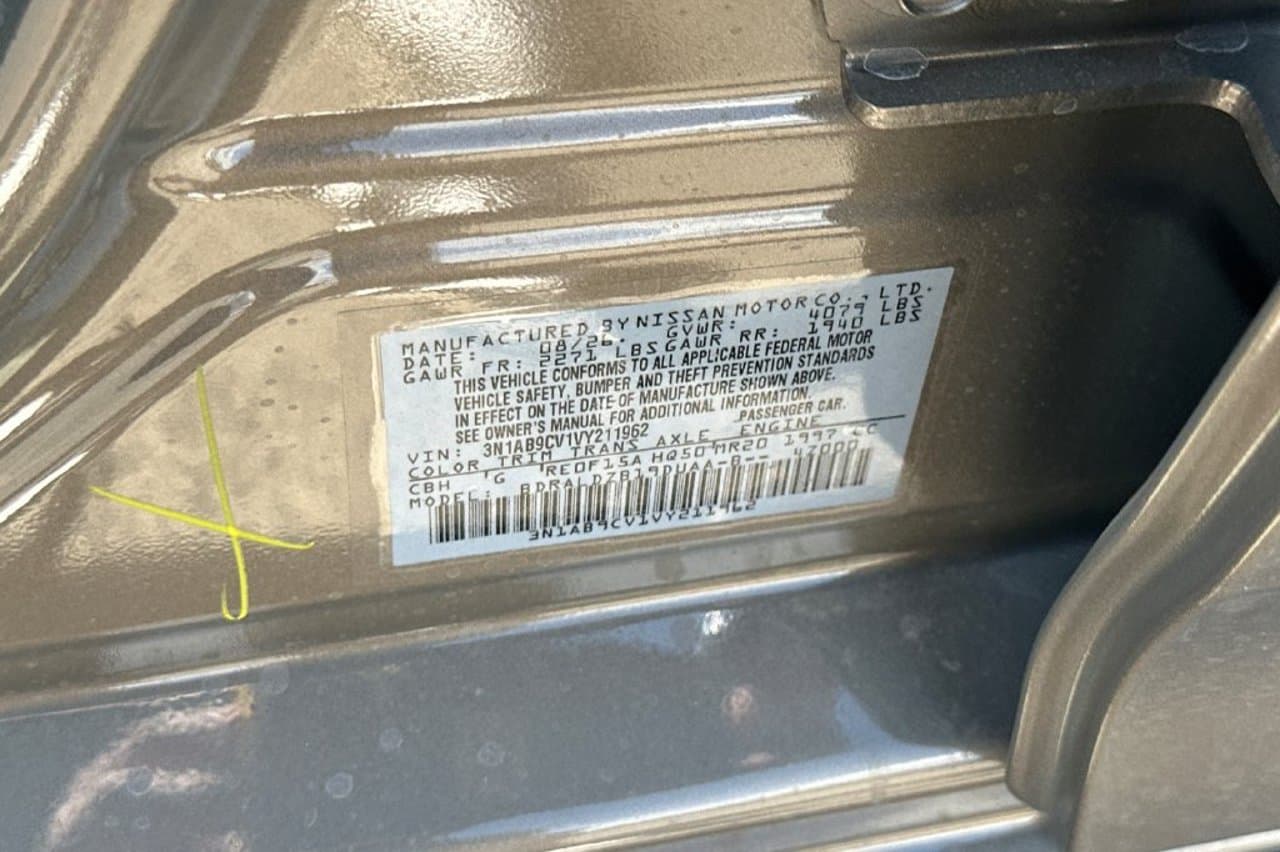 2027 Nissan Sentra SV 21