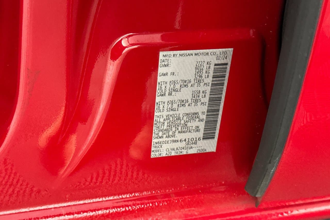 2024 Nissan Frontier SV 23