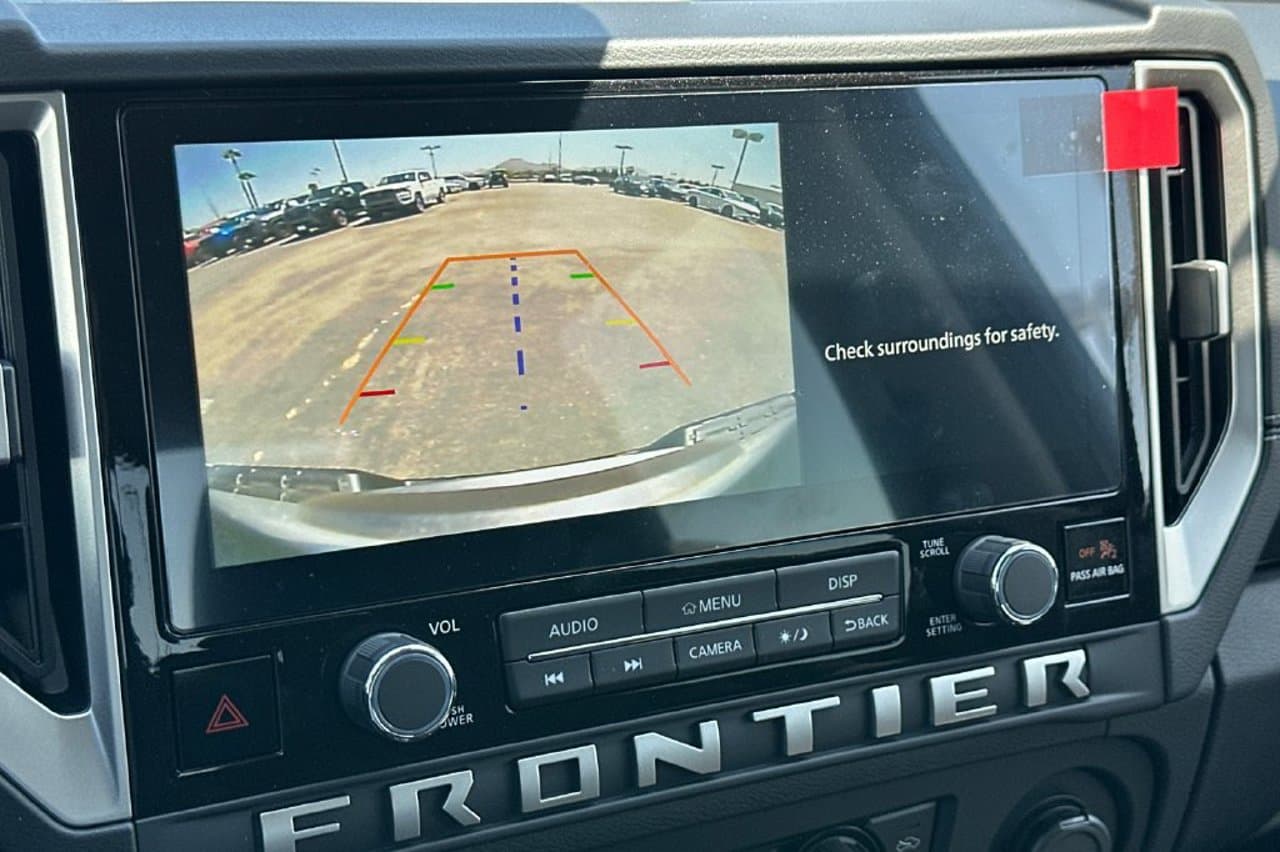 2026 Nissan Frontier SV 15