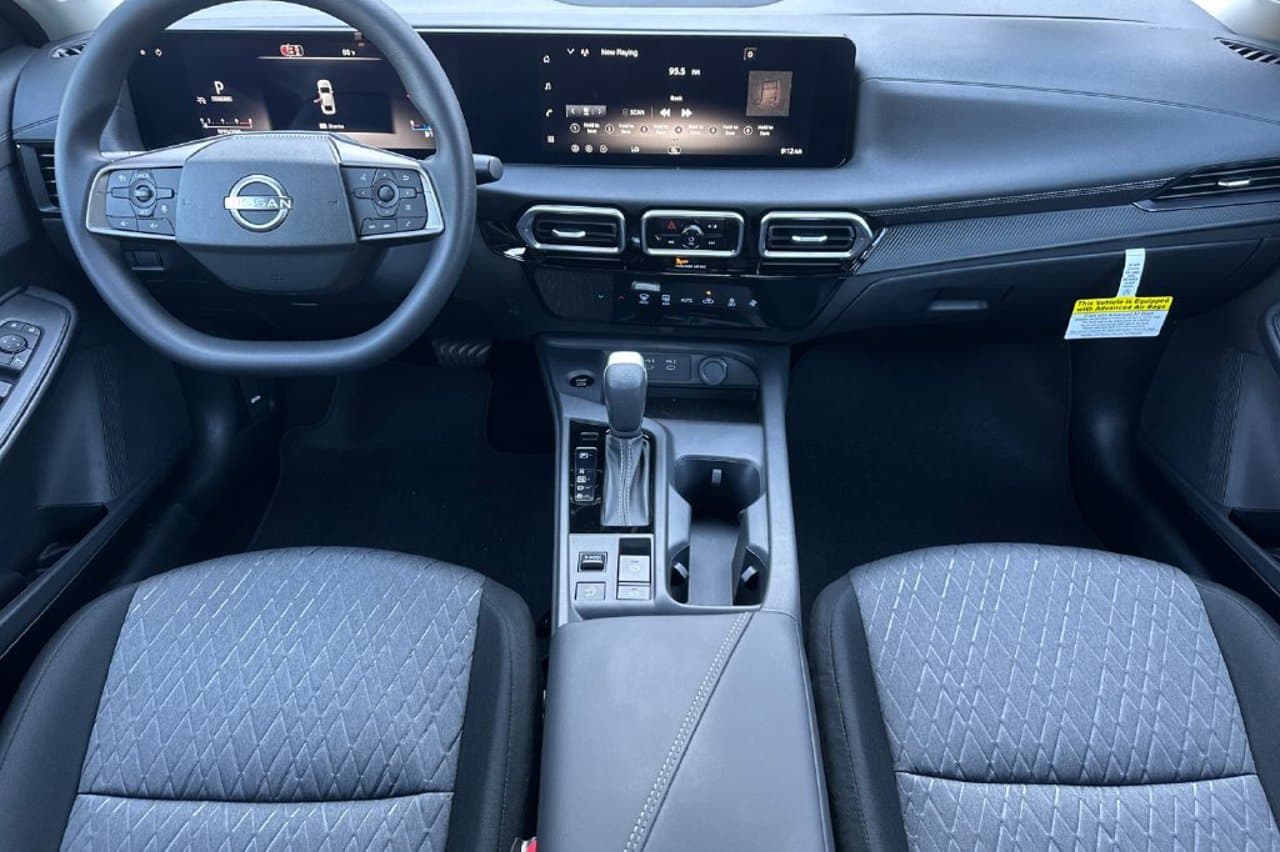 2027 Nissan Sentra SV 11