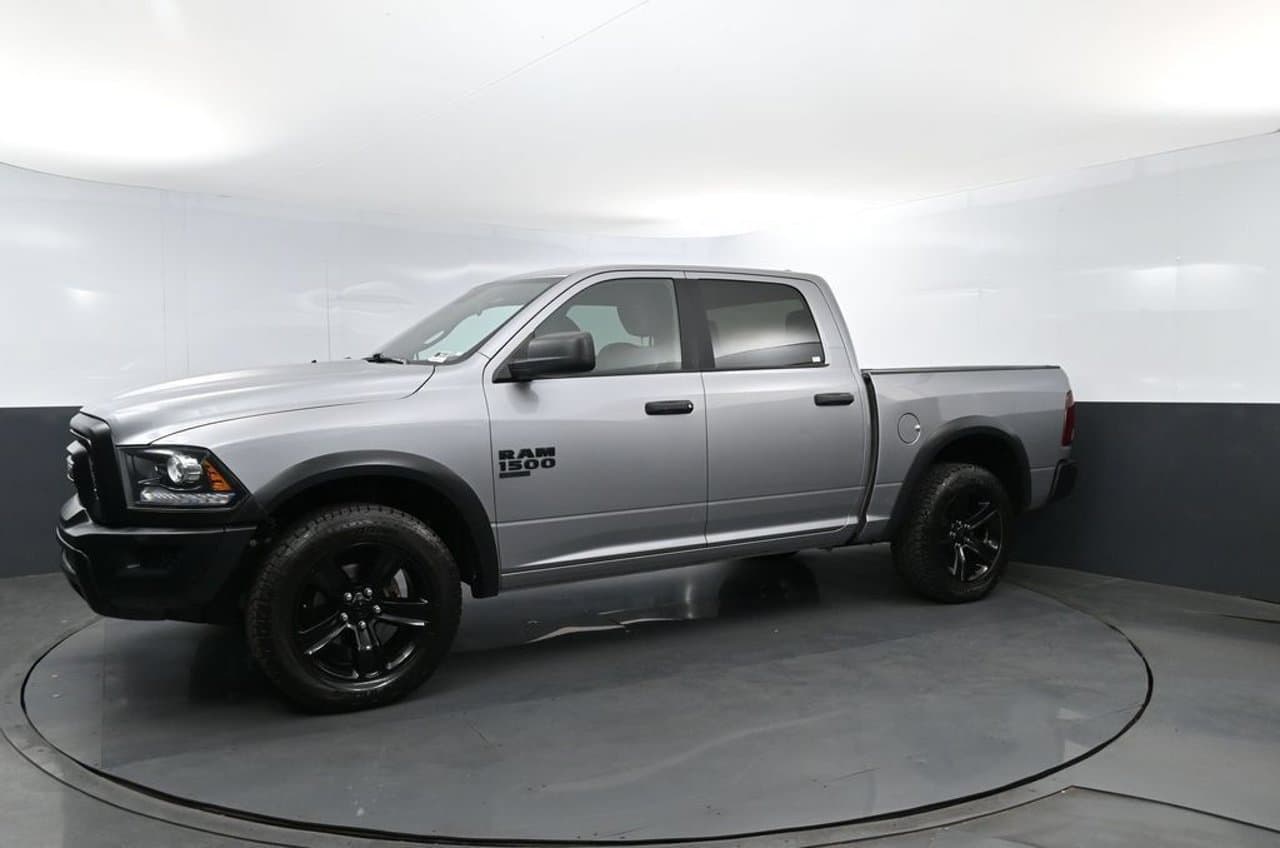 2024 Ram 1500 Classic Warlock 2