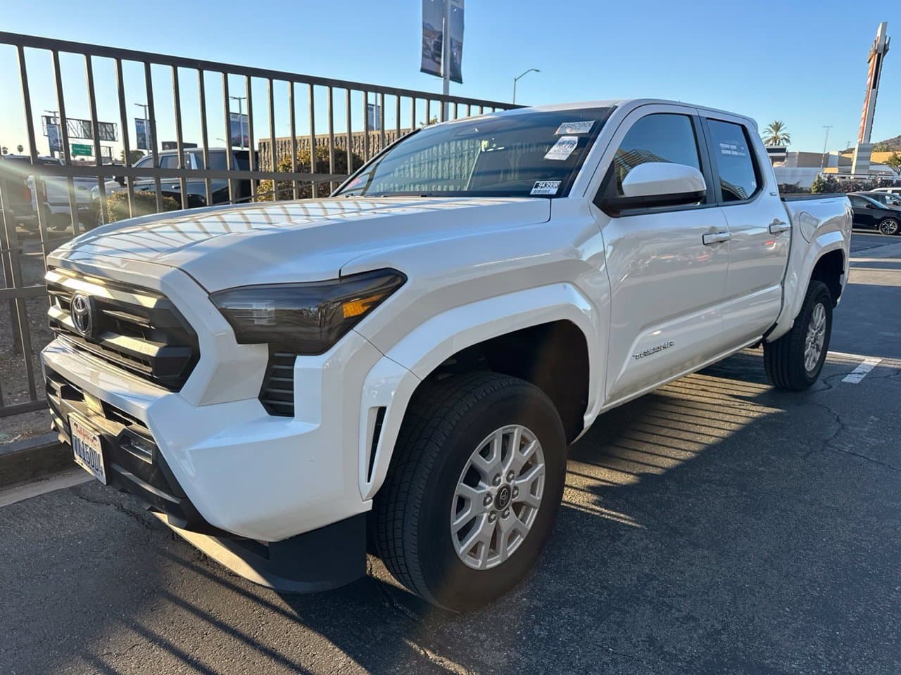 2025 Toyota Tacoma 4WD SR5 2