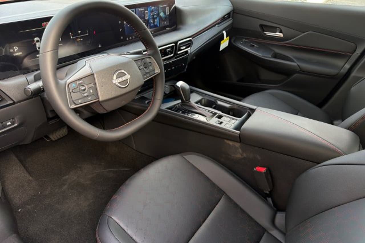 2027 Nissan Sentra SR 7