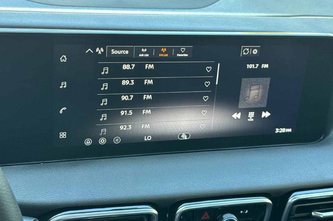 2027 Nissan Sentra SV 14