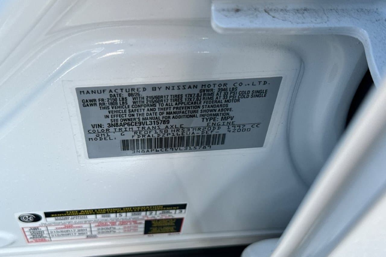 2027 Nissan Kicks SV 22