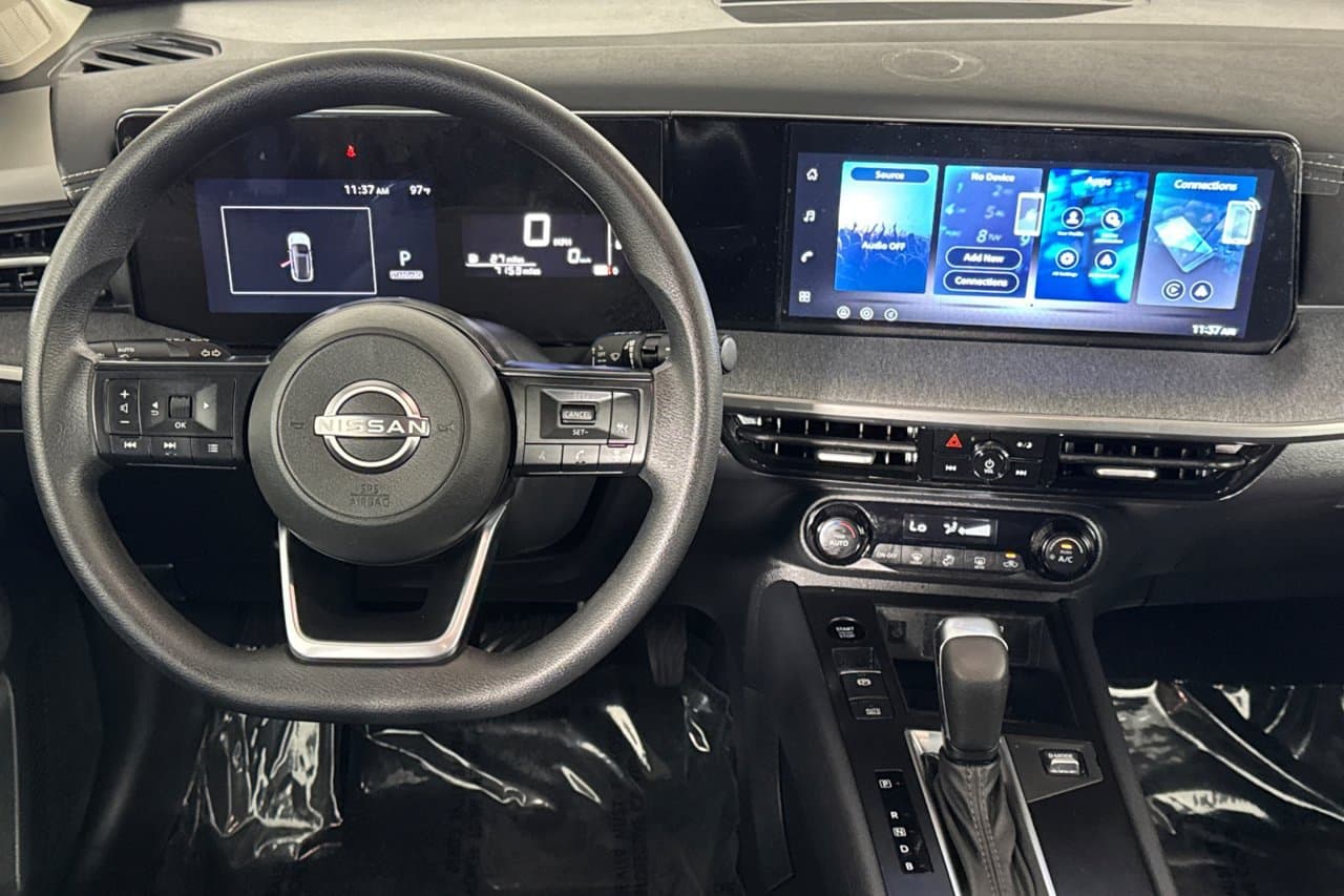 2026 Nissan Kicks SV 11
