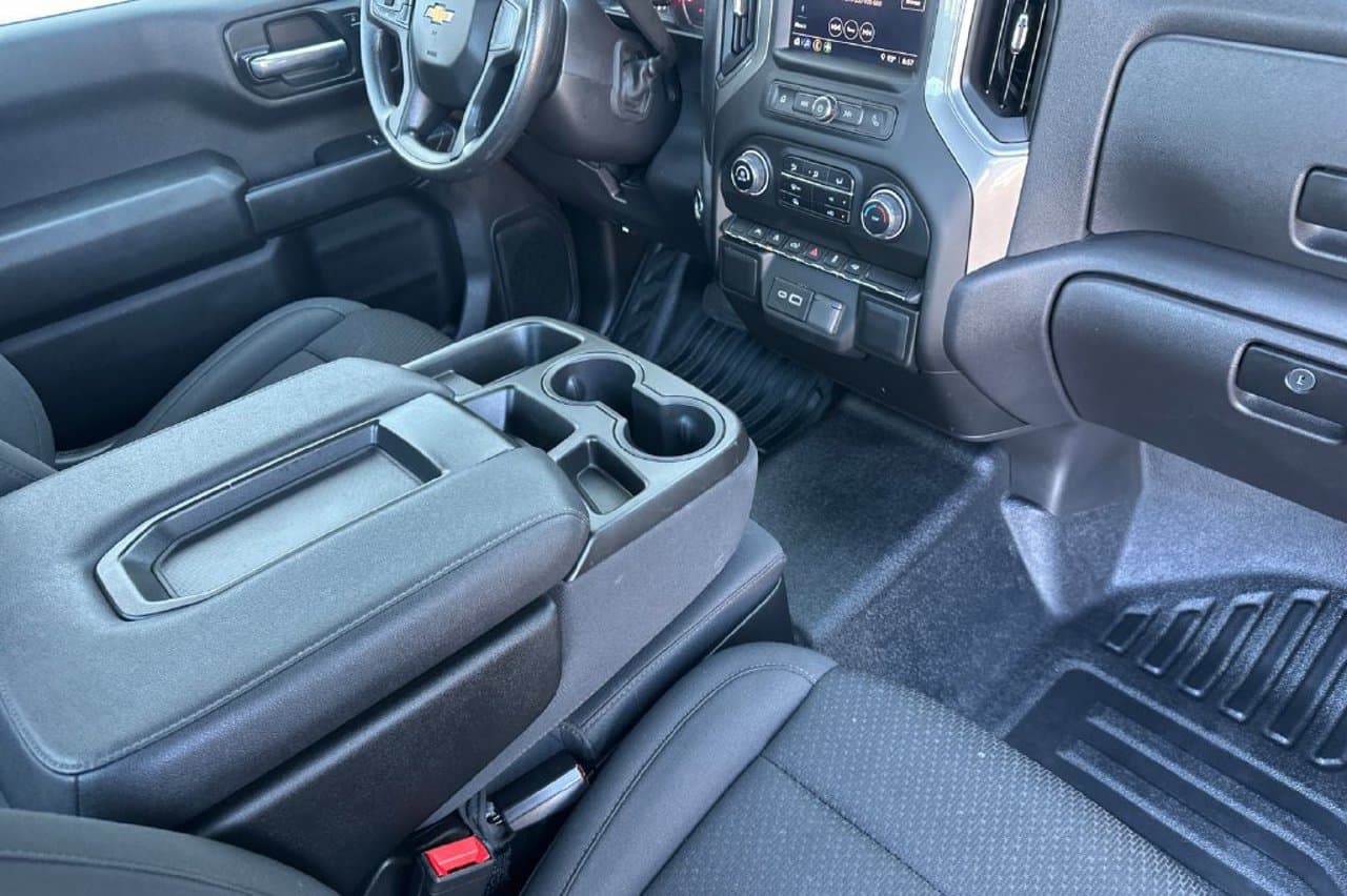 2025 Chevrolet Silverado 1500 Work Truck 12